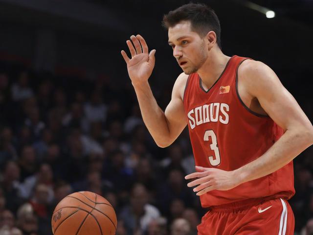 开云体育_ NBA教练如何制定战术方案：战斗的智慧，nba cba教练战术