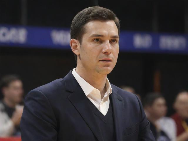 开云体育_ NBA教练如何制定战术方案：战斗的智慧，nba cba教练战术