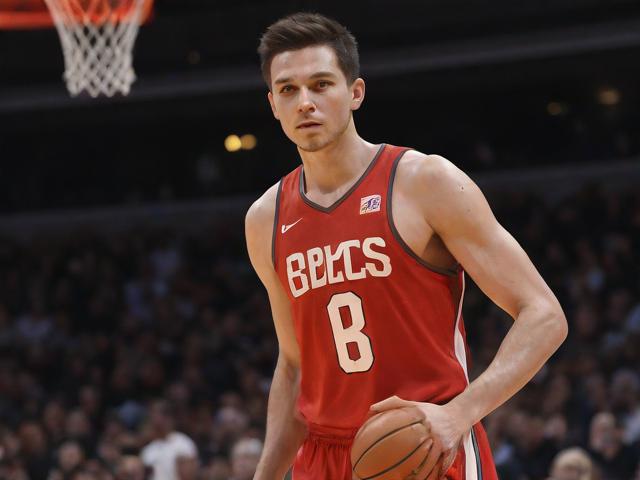 开云体育_ NBA新赛季的球员表现：谁能成为MVP？，nba新赛季开打