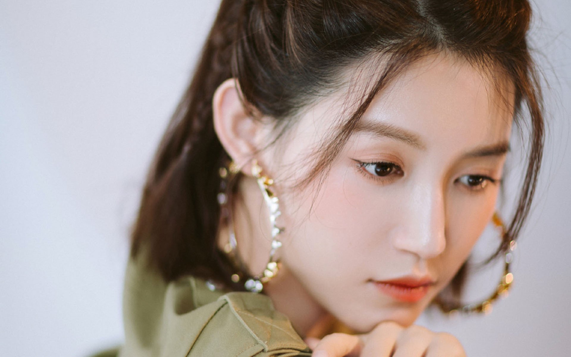 “华金·托比利亚的全能防守与快速突破，成就美洲狮队的防守核心”