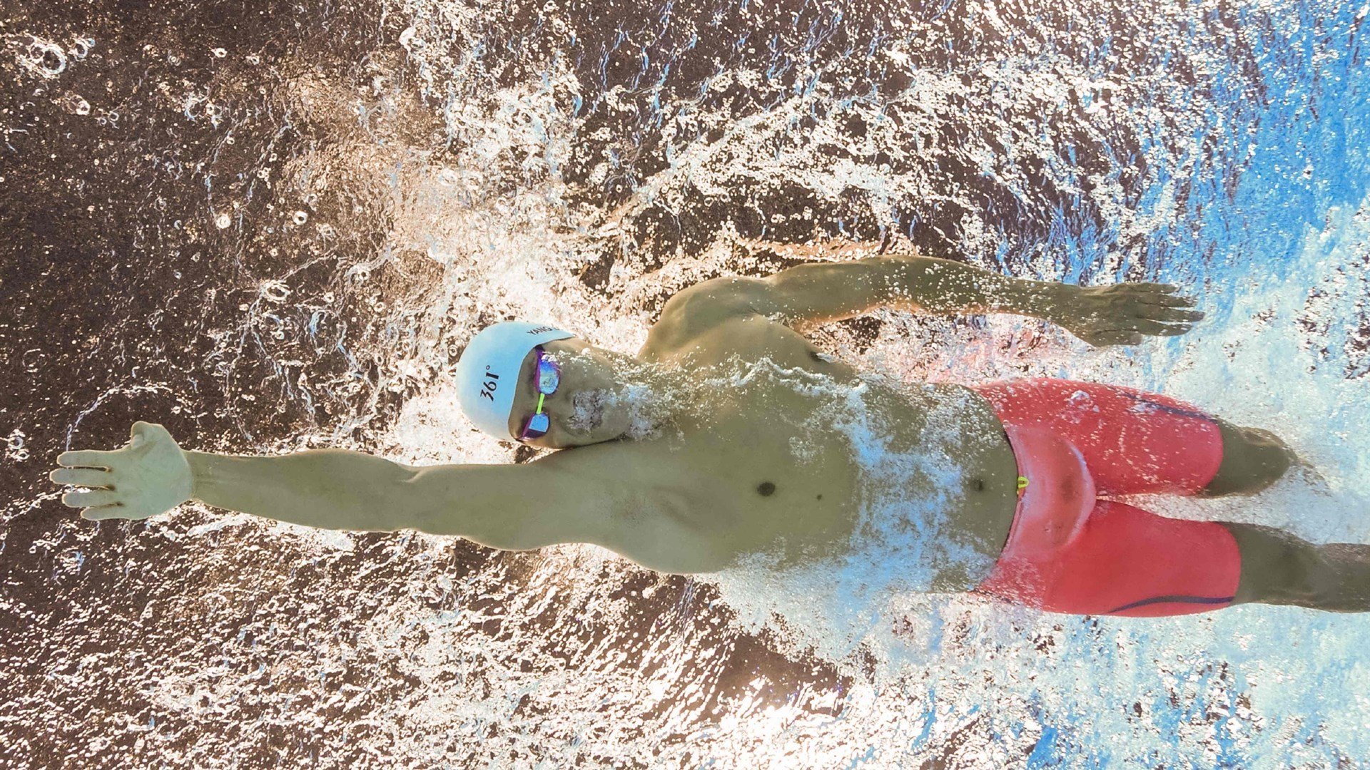 日本队在亚洲杯中表现出色，志在夺冠