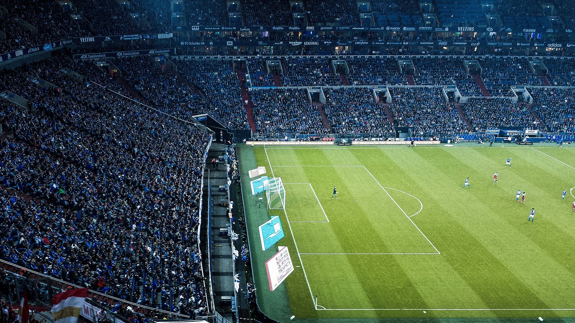 开云体育官网app-电竞直播平台流量激增，赛事带动产业发展，电竞直播现状